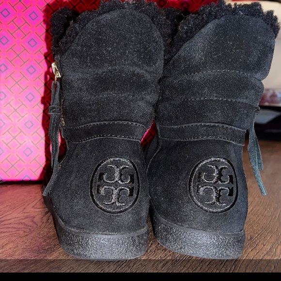 Tori Burch Booties size 7 Black - Picture 3 of 6